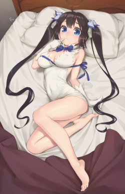 akira-europe:  hestia (dungeon ni deai wo motomeru no wa machigatteiru