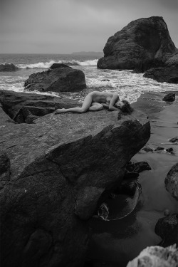 fotokammer:  Not a Mermaid | With Mauvais © #source: fotokammer,