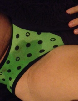 stickyknickers:  It’s good to go green…
