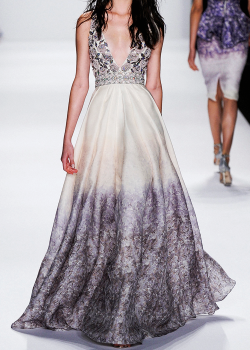 askyfullofwinterstarsss-deactiv:  Badgley Mischka Spring 2015