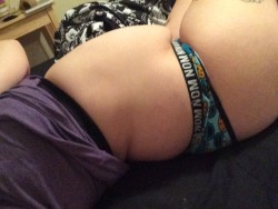 littlebratbigdreams:  Such appropriate panties. But how am I