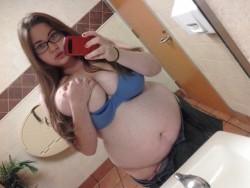 bbw-horny-hookers:  First name: LaurenPics: 66Single:  Yes.Looking: