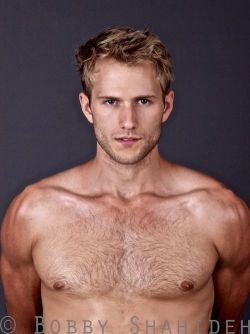 handsomeandblonde:    Joel Swanner   