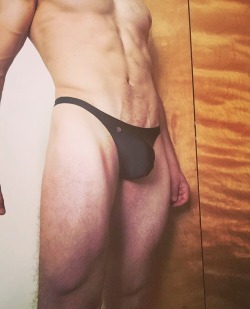 dude thongs