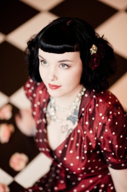 alternative-pinup:  Alternative Pin Up