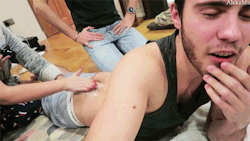 alekzmx:   youtuber Alfie Deyes getting his cute   hairy bum