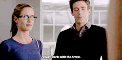 flashsource:  Felicity Smoak and the Flash Team in the Going