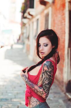 panda-face-mew:  GoGo Blackwater 