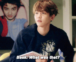 lionbaek: when the girl couldn’t look at kyungsoo any longer..