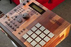 hiphopsamplez:  #studioporn #musicstudio #musicequipment #studiogear