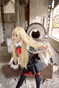 cosplay-soul:  Present | Guilty Crown: Lost Christmas 