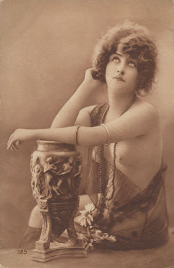 garbospeaks:  French nude with vase. 
