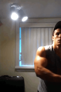 respetoalmacho:  Un macho joven orgulloso del trabajo duro que