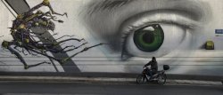 leukolenoshera:  policymic:  Lax anti-graffiti laws in Greece