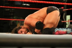 all-day-i-dream-about-seth:  Face down, ass up! Seth’s body