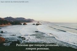 yourfightagainstdemons:  Rompen personas.