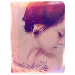 ceresleigh:  easy, lucky, free. 🍂🌛 #suicidegirls #bath