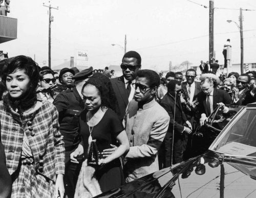 Nancy Wilson, Eartha Kitt, Sidney Poitier, Sammy Davis Jr., Berry