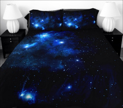 imagine-create-repeat:  Check out this beautiful, unique bedding