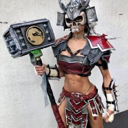 love-cosplaygirls:  Alicia Marie Cosplayed as Shao Kahn
