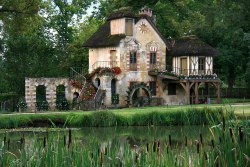 heyfiki:  The Village of Marie Antoinette - Murino 