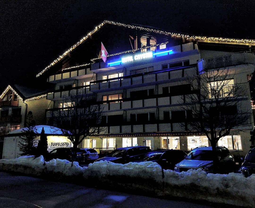<p>See you @hotel_crystal_engelberg @restaurant_tuifelsstei <br/>
#sonne #snow #eat #powder #skiing  (hier: Hotel Crystal Engelberg)<br/>
<a href="https://www.instagram.com/p/Bt9UgOnnYxZ/?utm_source=ig_tumblr_share&igshid=mi4r0win01uu">https://www.instagram.com/p/Bt9UgOnnYxZ/?utm_source=ig_tumblr_share&igshid=mi4r0win01uu</a></p>