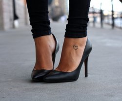 vinta:   Leather High Heel Court Shoes by Zara pointed toe, stiletto