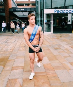 debriefed:  Reality TV Hotties: Sam Callahan