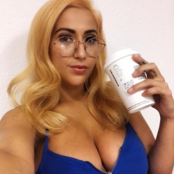 Blonde hair and a pumpkin spice latte omg who am I anymore 😂