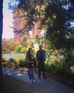 Good times. Chill times.  (at Palace of Fine Arts Theatre)