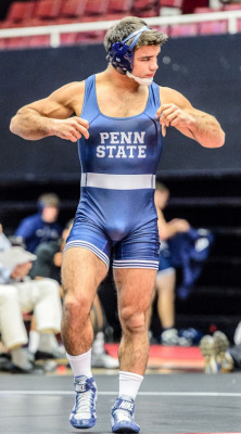 navyfistfighter:  Penn State WrestlerI think a 100 other guys