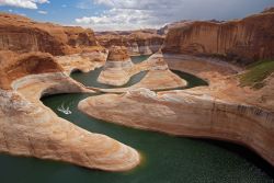 Reflection Canyon, part of Lake Powell in Glen Canyon. The “bathtub