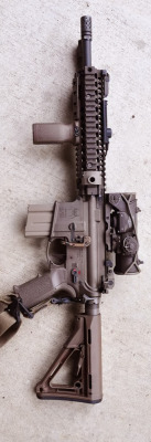 saving-livesprn:  theonus:  Oh my god. Plz.  It’s like a mk18.5!!!