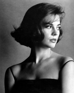 classic-hollywood-glam: Natalie Wood