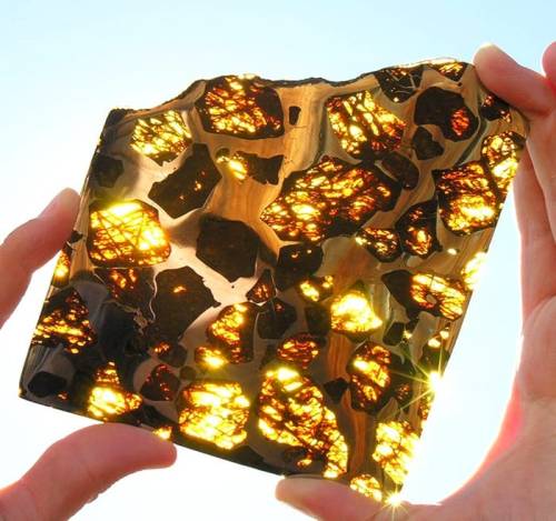 legendary-scholar:  Fukang Meteorite, this stunning piece of