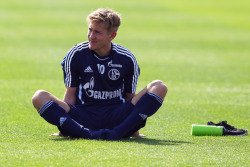 maleathletessocks:  Football. Lewis Holtby. Schalke 04 (at the