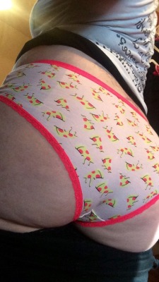 xoathenagrey:  Panties of the day! Pizza panties! 🍕9/13/15