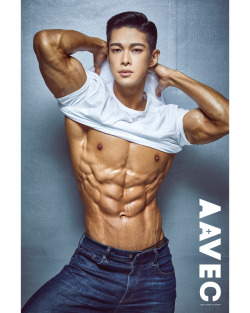   Model Lee Yong hyun for  @studioaavec  