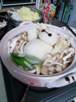 asian-shiwu:Baymax nabe soup ✨