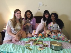 Look how cute we all are! Me, @linnylace, @aballycakes and @cupcake-sinclair