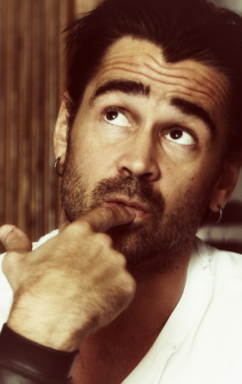 mymenmature:  didisummer:  happy 2014!  Colin Farrel 