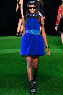 noirmodels:black models at marc by marc jacobs