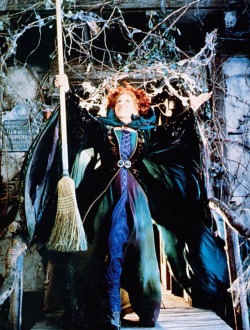 80sloove:  Winifred Sanderson