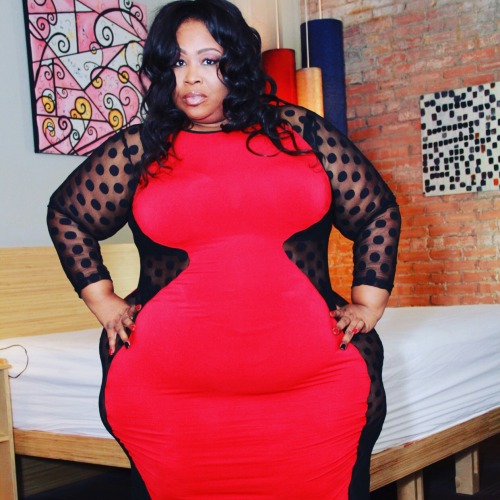 mshollywoodtx:  Hello I’m Plussizemodel #mshollywoodtexas aka Kimberly Rogers I’m available for #photoshoot #videoshoots #commercials #acting email bookingmshollywoodtx@gmail.com for details