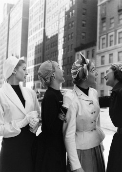 wehadfacesthen: Models (including Suzy Parker and Jean Patchett)