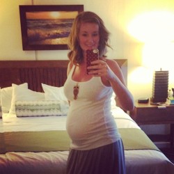 pregur:  prettypreggiethings:  gorgeous! thanks for the submission!