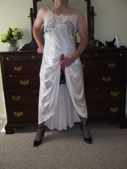 Crossdressers? Yes!