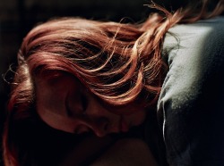 creativerehab:  Red hair, golden hour. Lo-res 120 film scan.