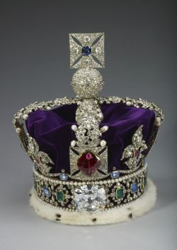 theimperialcourt:  The Imperial State Crown of the United Kingdom,