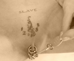 slavetosir22:  tattoosub:  Nices Tattoo und Piercings🥰   Locked